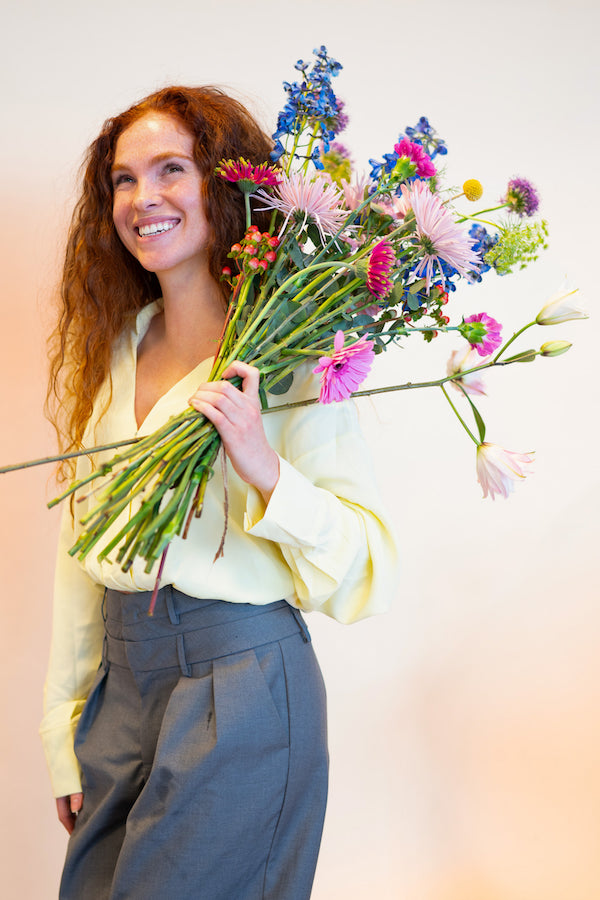 Prachtig gekleurd veldboeket groot. Snel aan huis geleverd.