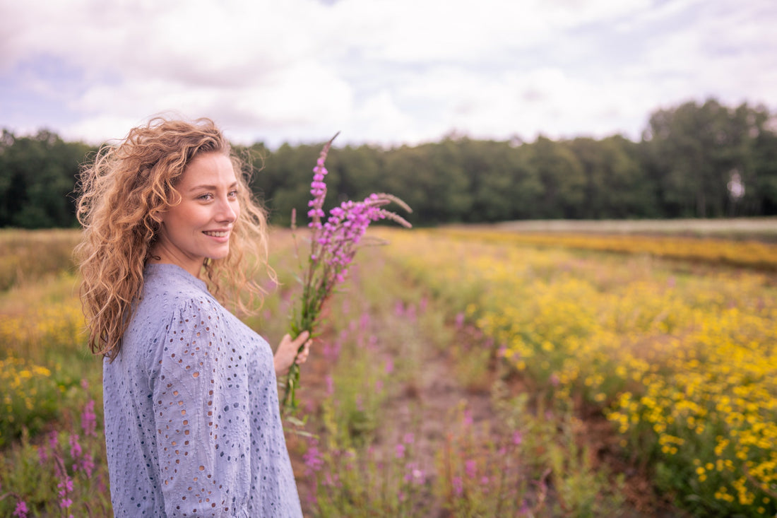 Geboorteboeket november – duurzame bloemen van PLUUKZ