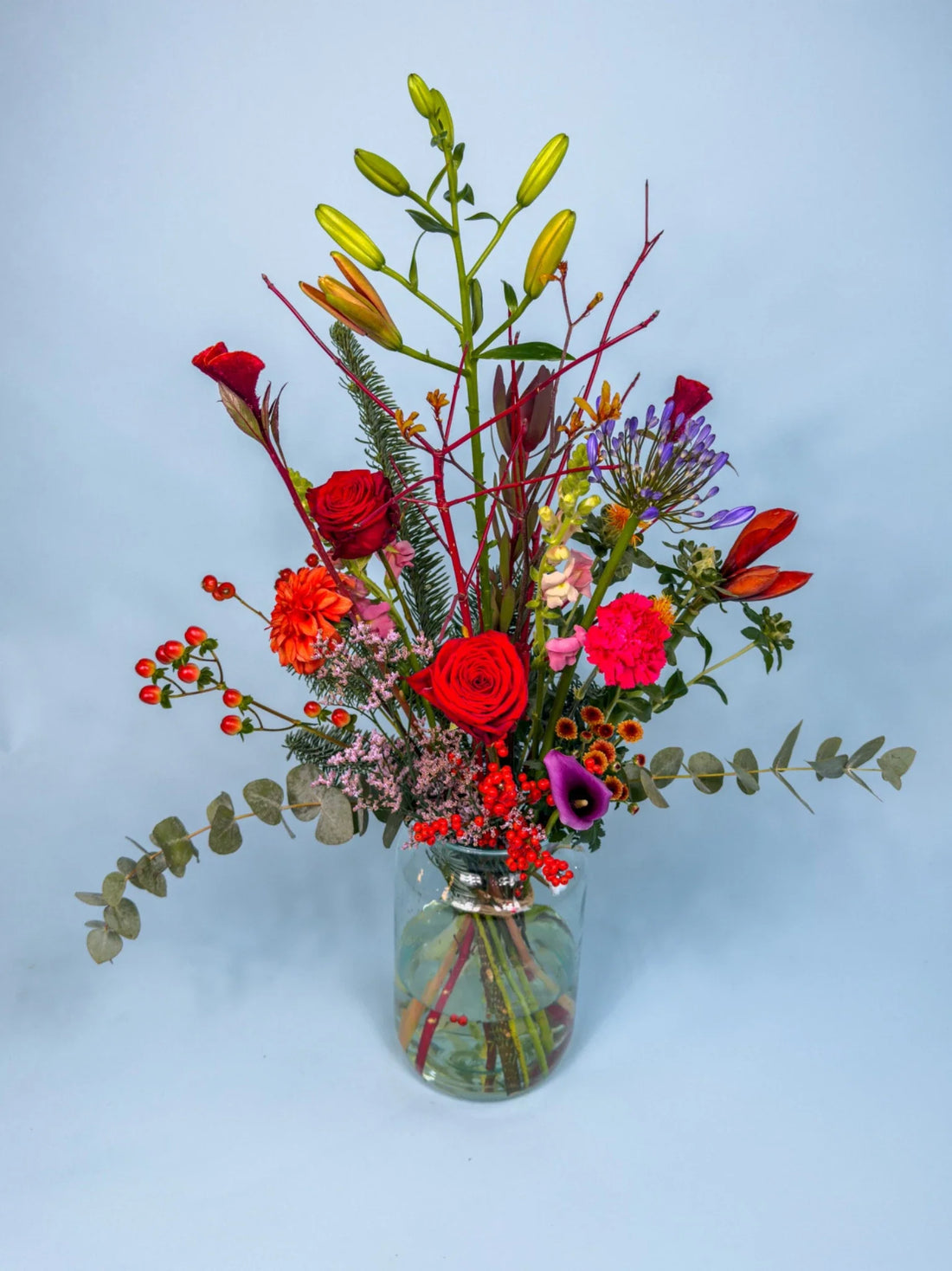 mooie bos rode herfst bloemen
