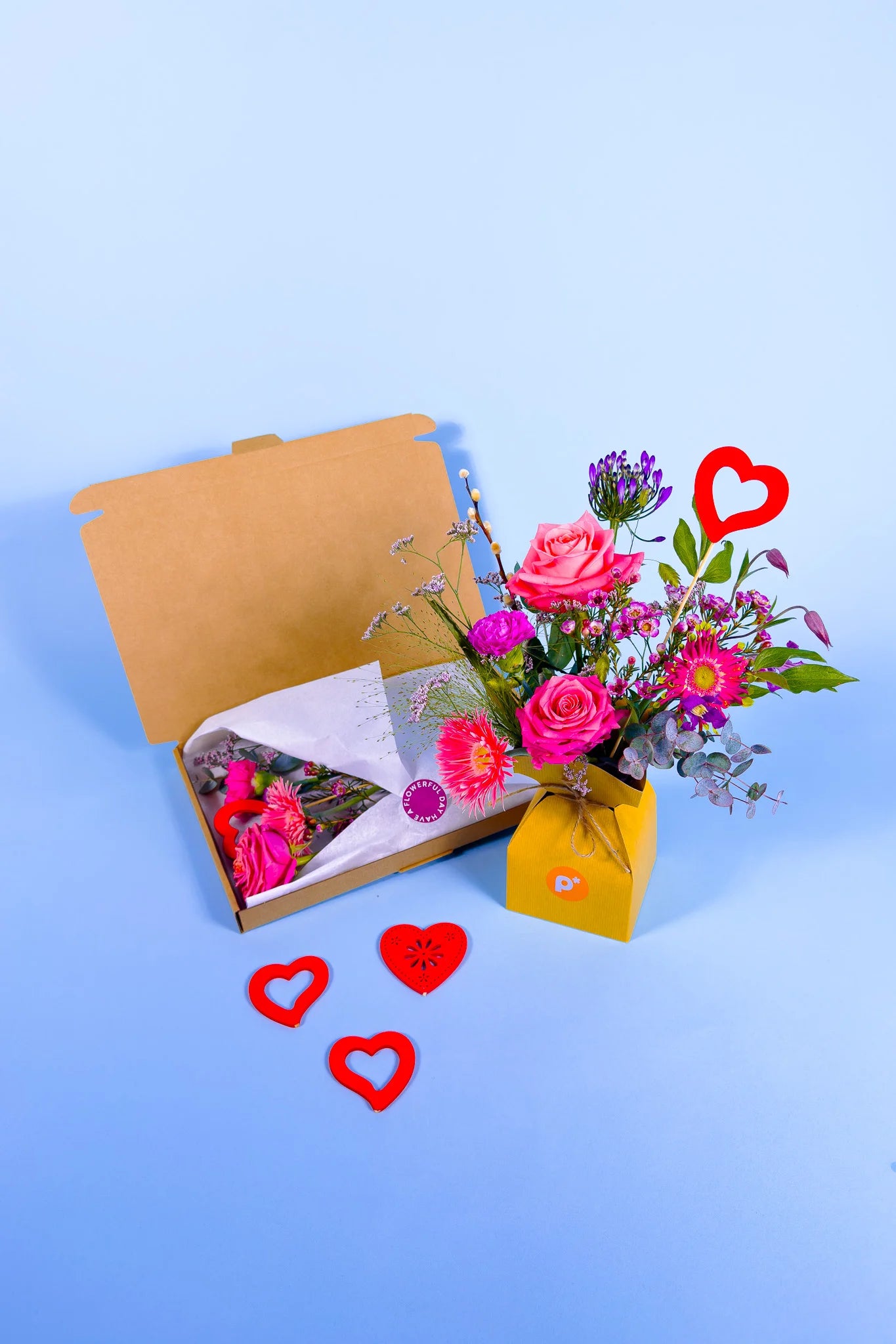 prachtig roze valentijn boeketje+vaasje